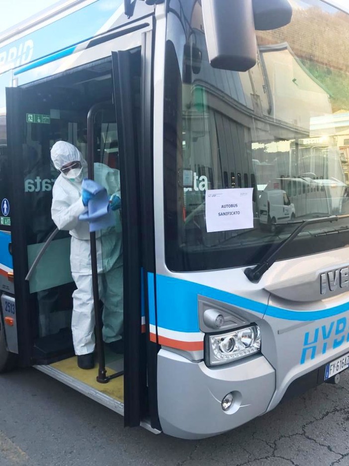 Zona rossa e arancione, come cambia il servizio: torna la sanificazione spinta