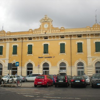 Stazione di Sestri Levante, installati  9 nuovi monitor e 17 teleindicatori