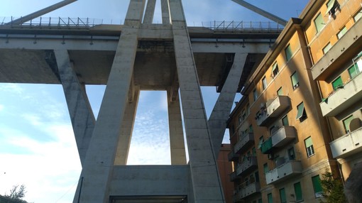 Decreto Genova: in arrivo oltre 600 milioni e 450 assunzioni Decreto Genova: in arrivo oltre 600 milioni e 450 assunzioni