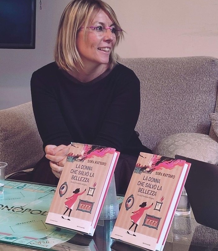 Sara Rattaro: “Ecco la storia di Nellie, la ‘mamma’ del giornalismo d’inchiesta” Sara Rattaro: “Ecco la storia di Nellie, la ‘mamma’ del giornalismo d’inchiesta”