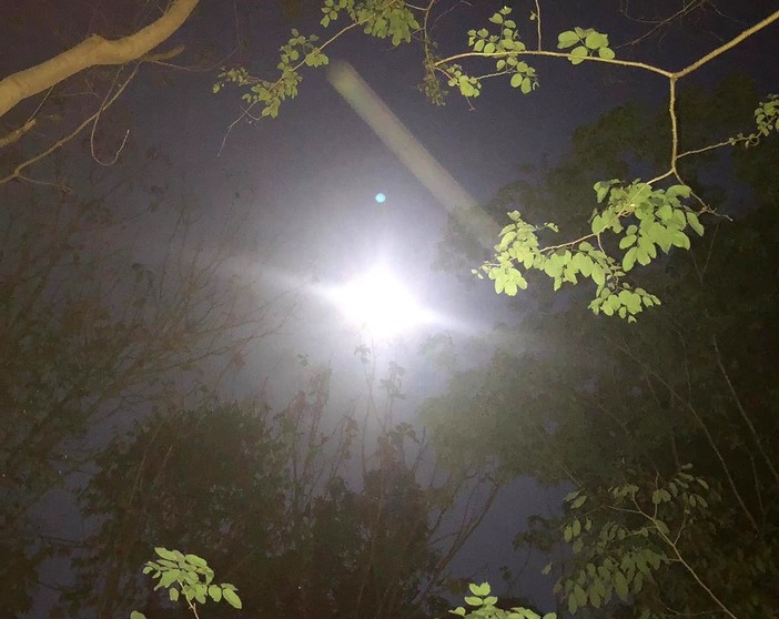 La luna &quot;gigante&quot; di febbraio vista da un genovese in Thailandia