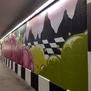Street Art d’autore: sempre più colorato il tunnel di Borgo Incrociati