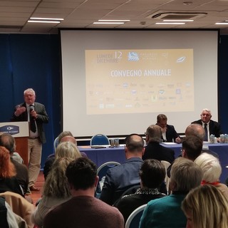 Convegno di Obiettivo Spiagge, pressing sul Governo contro la Bolkestein: "Non vogliamo 'lanzichenecchi" sulle nostre coste" (FOTO e VIDEO)