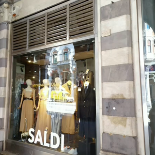 Il 5 gennaio al via i saldi invernali, il vademecum di Assoutenti per la tutela dei consumatori