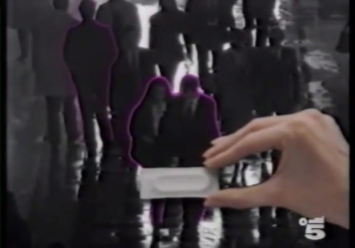 Se lo conosci, lo eviti. Aids: a 30 anni dagli spot c'è ancora bisogno di informazione