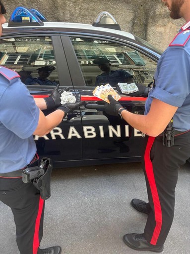Controlli dei carabinieri a Sampierdarena: un arresto, 4 denunce e sanzioni a due esercizi commerciali