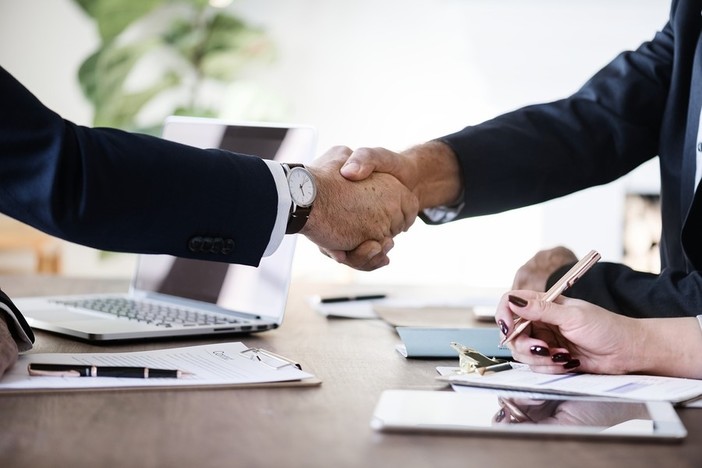 Centomila euro per la cooperazione ligure: nuovo bando regionale a sostegno delle associazioni di categoria
