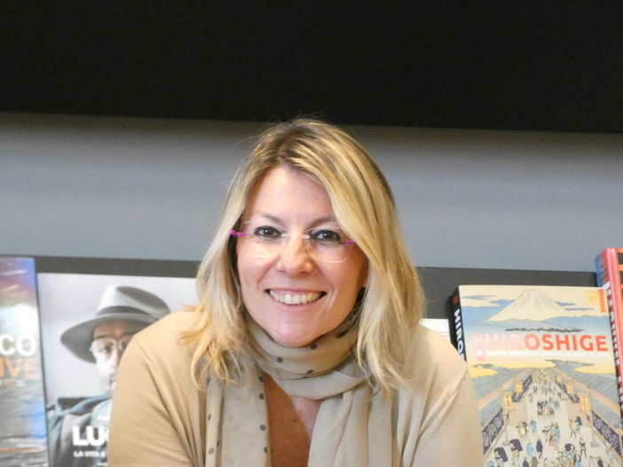 La scrittrice genovese Sara Rattaro