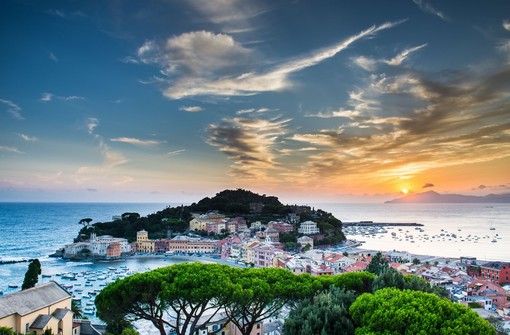 Enjoy Genova: cinque passeggiate alla scoperta di segreti storici e artistici e delle antichissime origini delle città del Golfo del Tigullio