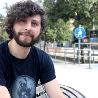 Asymmetry of Ego: &quot;Le maschere che indossiamo fanno a pugni con l'Io&quot;