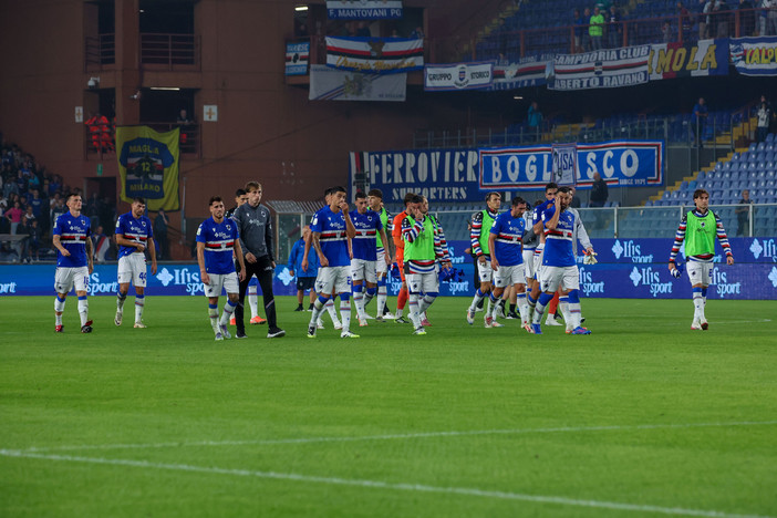 La Samp è impotente, il Frosinone straripante e fa 3-0, e i blucerchiati scivolano di nuovo in piena zona rossa