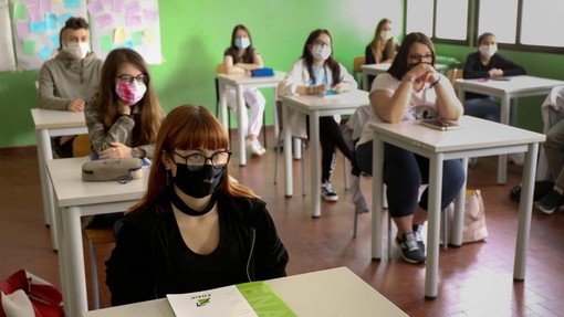 Scuola, parla il direttore generale Acerra: "Un anno d’impegno ma anche di grandi risultati" Scuola, parla il direttore generale Acerra: "Un anno d’impegno ma anche di grandi risultati"