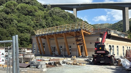 Staglieno, i comitati chiedono controlli immediati sui fumi del secondo forno crematorio: “Centralina subito, non nel 2027” Staglieno, i comitati chiedono controlli immediati sui fumi del secondo forno crematorio: “Centralina subito, non nel 2027”