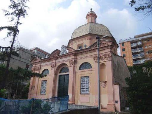 Castelletto, alla scoperta di Villa Gruber e Santa Maria della Sanità