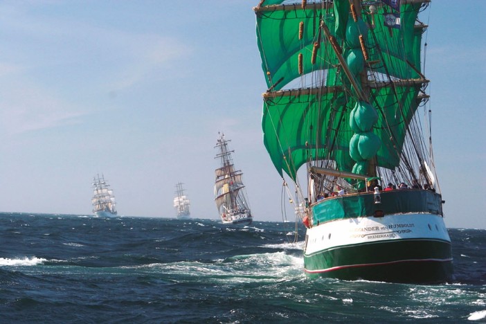 Domani alla Marina di Genova arrivano le Tall Ship