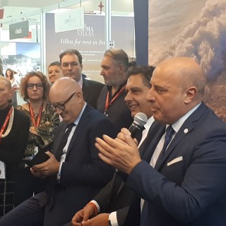 La Regione Liguria al Ttg di Rimini: Berrino e Toti "Siamo qui ma saremo anche a Londra per promuovere la Liguria del 2020" (Video)
