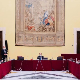 Consultazioni, Toti: "Vaccini e capacità di spesa: parlato con Draghi di cose concrete" Consultazioni, Toti: "Vaccini e capacità di spesa: parlato con Draghi di cose concrete"