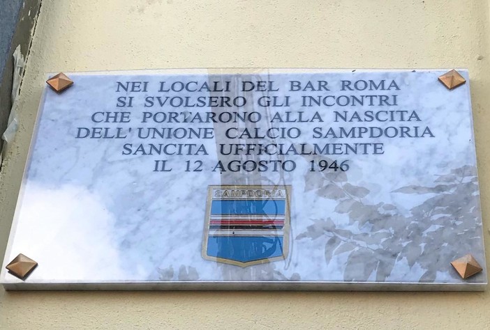 La Sampdoria compie 75 anni, il 12 agosto piazza Vittorio Veneto diventa la Sud