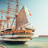 L’Amerigo Vespucci torna a Genova: inaugurato il Villaggio al Porto Antico