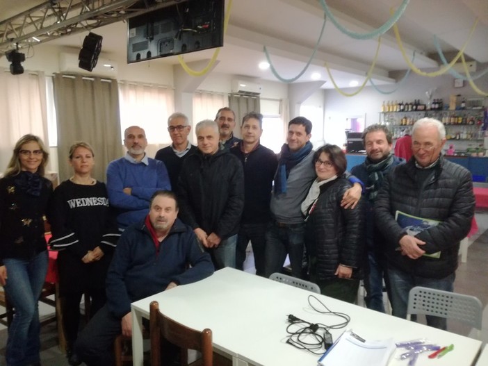 Tassisti genovesi a scuola d'inglese: "Competenze linguistiche sono fondamentali" Tassisti genovesi a scuola d'inglese: "Competenze linguistiche sono fondamentali"