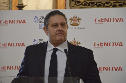 Covid, Toti: "A breve la seconda parte del piano vaccinale per under 65 e categorie prioritarie" Covid, Toti: "A breve la seconda parte del piano vaccinale per under 65 e categorie prioritarie"