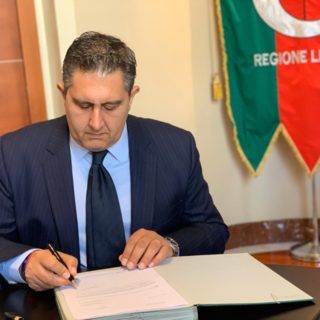 Maltempo: il presidente Toti firma la richiesta di danni per 450 milioni di euro