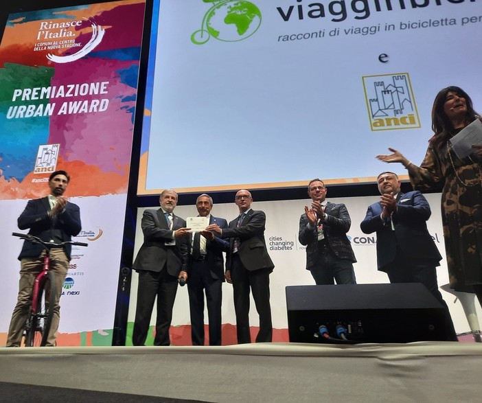 Mobilità sostenibile: il comune di Genova premiato con l’Urban award (FOTO) Mobilità sostenibile: il comune di Genova premiato con l’Urban award (FOTO)