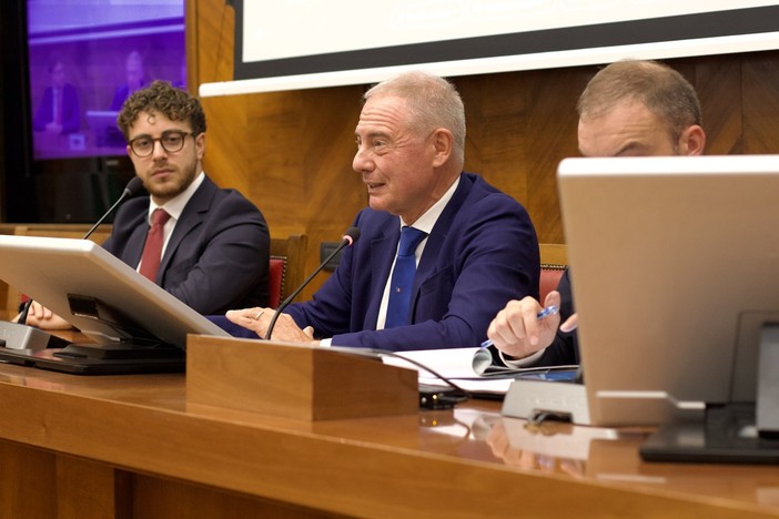 Ericsson, Urso: "Accordo da trovare in fretta, vigileremo per tutelare i 131 lavoratori"