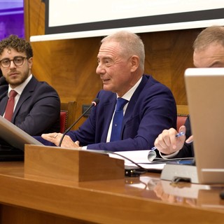 Ericsson, Urso: "Accordo da trovare in fretta, vigileremo per tutelare i 131 lavoratori"