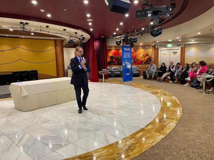 Formazione, l'assessore Scajola incontra gli studenti di Orientamenti-Sailor: "Progetto vincente" (Video) Formazione, l'assessore Scajola incontra gli studenti di Orientamenti-Sailor: "Progetto vincente" (Video)