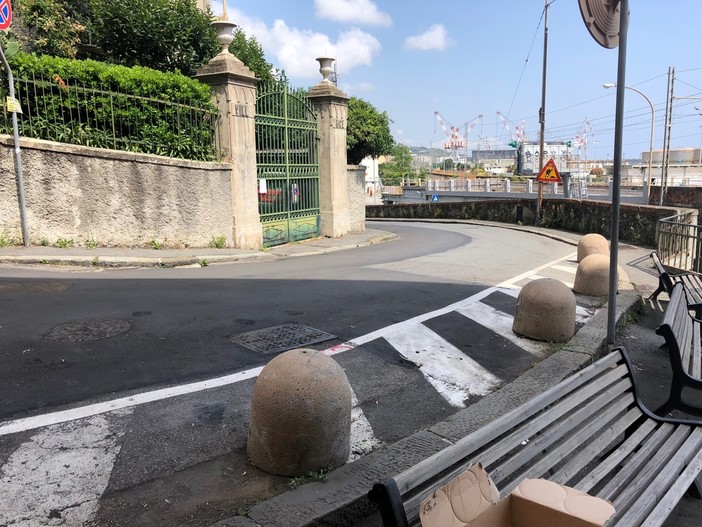 Pegli e Multedo, giro di vite contro la sosta selvaggia