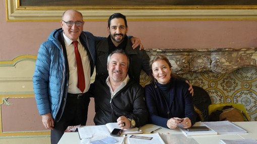 Villa Bombrini a Genova presa d’assalto per il casting di "Mondi paralleli": candidati da La Spezia, Milano, Torino, Roma e Napoli