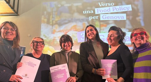 Politiche alimentari, Genova apre il cantiere della food policy: consegnate al Comune le raccomandazioni delle Agorà del cibo