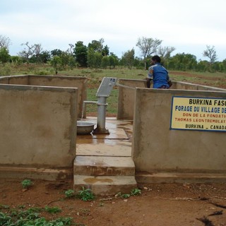 Pegli, la parrocchia di San Martino e Benedetto sostiene il progetto di un pozzo in Burkina Faso