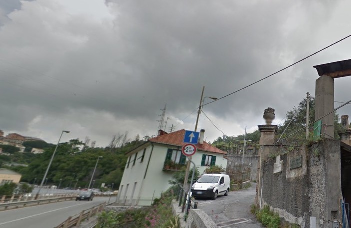 Voltri, in località Serrea prosegue la protesta: "Via Montorsoli deve diventare pubblica"