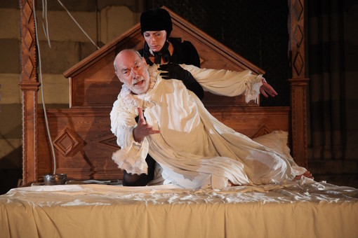 Teatro, sabato a Cogorno "D'Oria e Fieschi a confronto" nei monologhi di Vico Faggi ed Elena Bono Teatro, sabato a Cogorno "D'Oria e Fieschi a confronto" nei monologhi di Vico Faggi ed Elena Bono