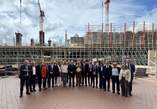 Gaslini, confronto con i parlamentari liguri sul futuro dell’ospedale pediatrico: al centro investimenti e nuovi modelli di sviluppo Gaslini, confronto con i parlamentari liguri sul futuro dell’ospedale pediatrico: al centro investimenti e nuovi modelli di sviluppo