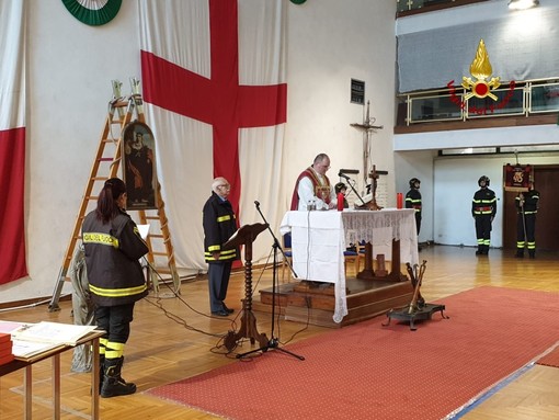 Vigili del fuoco di Genova: Messa per la festività di Santa Barbara [FOTO]