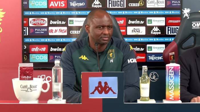 Genoa, Vieira incassa la fiducia e continua a cercare la svolta a punti: "Niente alibi, con la Cremonese vogliamo vincere. Anche per i tifosi" Genoa, Vieira incassa la fiducia e continua a cercare la svolta a punti: "Niente alibi, con la Cremonese vogliamo vincere. Anche per i tifosi"