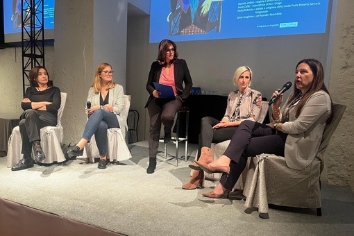 Elezioni comunali, 'Vince Genova' chiama a raccolta le donne con la tavola rotonda 'Universo femminile, lavoro e impegno sociale'