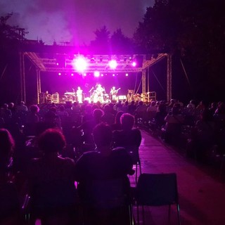 Magica estate a Villa Bombrini grazie alla Pro loco di Cornigliano: la festa è qui con musica, spettacoli dal vivo e non solo