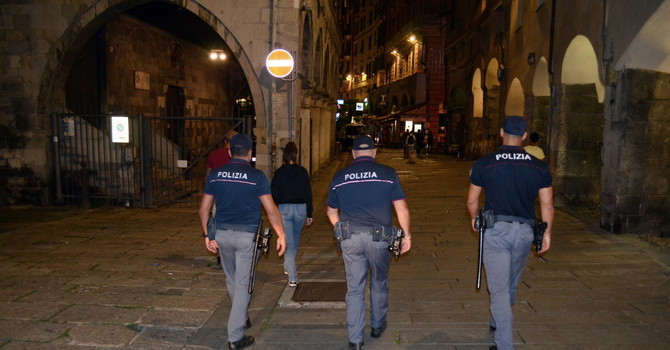 Centro storico, il Siap smonta i numeri sui rinforzi: “Nessun aumento reale di 60 agenti”