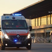 Foce, ragazzo di diciannove anni sfregiato da un coetaneo con un coccio di bottiglia