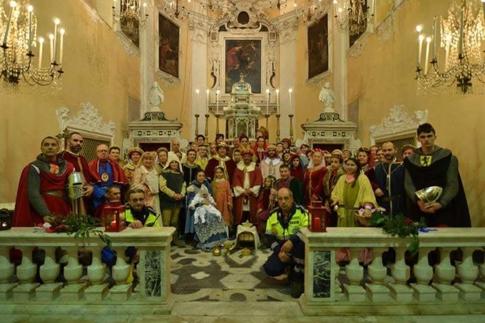 Natale a Genova, riecco i Presepi Viventi, realizzati grazie alla passione delle comunità locali Natale a Genova, riecco i Presepi Viventi, realizzati grazie alla passione delle comunità locali