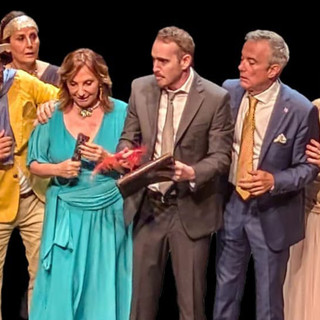 Certosa, "Le donne sapienti" di Molière in scena per finanziare la ristrutturazione del teatro SOC
