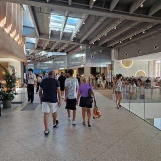 Il Waterfront Mall pronto a ospitare anche una palestra e i negozi di Genoa e Sampdoria Il Waterfront Mall pronto a ospitare anche una palestra e i negozi di Genoa e Sampdoria