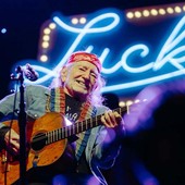 La parola a Disco Club, le uscite della settimana - "Dream Chaser", l'incontenibile Willie Nelson torna con il suo 79esimo album La parola a Disco Club, le uscite della settimana - "Dream Chaser", l'incontenibile Willie Nelson torna con il suo 79esimo album