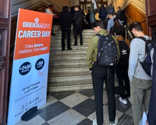 Career Day 2025, numeri da record: la prima giornata chiude con oltre mille presenze Career Day 2025, numeri da record: la prima giornata chiude con oltre mille presenze