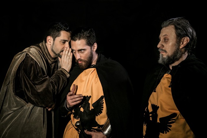 Castello Spinola al cinema: ospiterà le stanze dei Doria di "Mondi Paralleli"