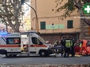 Va in arresto cardiaco mentre è in auto al semaforo: sessantaduenne soccorso alla Foce